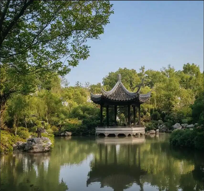 理塘县涵雁餐饮有限公司